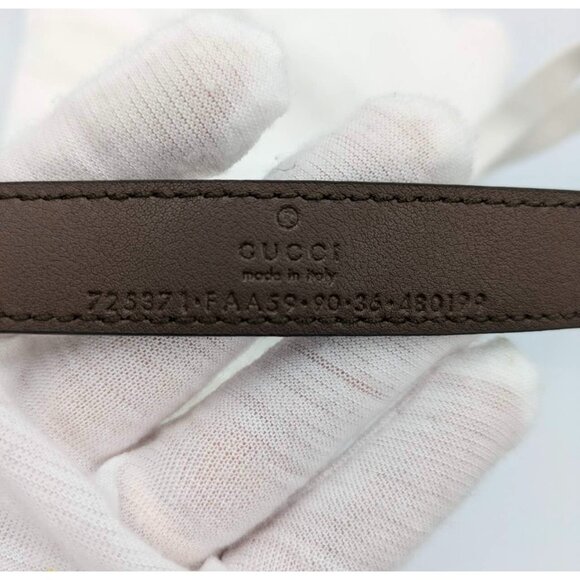 Gucci Women’s Monogram Strawberry-plaque GG-supreme Canvas Thin Buckle Belt Ebon - Picture 7 of 10